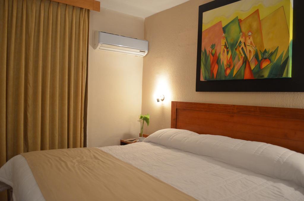 Hotel Meson De La Chinantla Tuxtepec Экстерьер фото