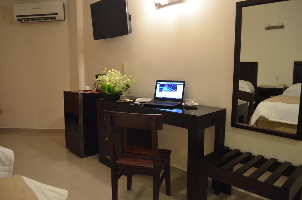 Hotel Meson De La Chinantla Tuxtepec Экстерьер фото